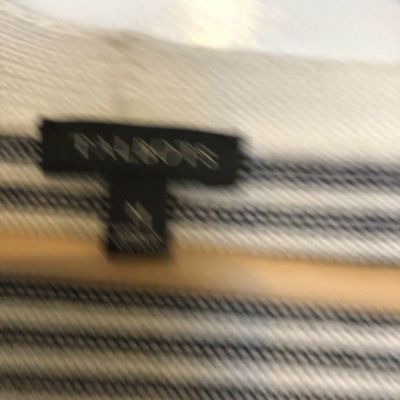 TALBOTS Medium V-Neck Stripe Sweater Black White - Picture 3 of 8